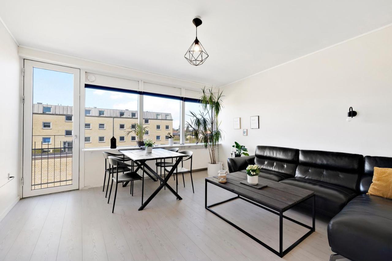 Private Scandinavian Apartment Randers Exterior photo